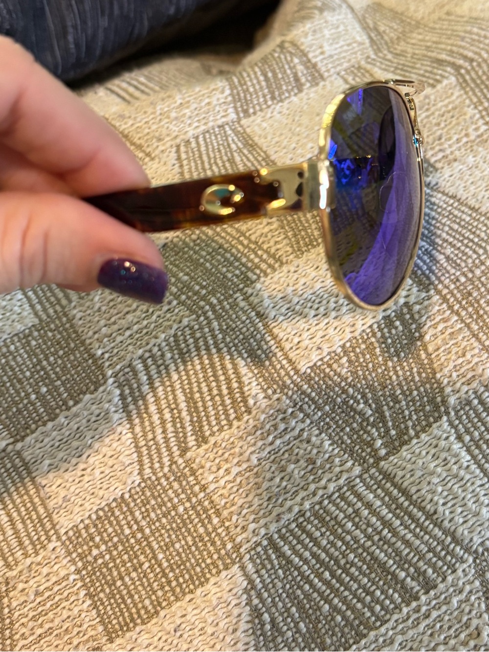 New Costa Mirrored Aviator Sunglasses - Green Blue Lenses - Picture 2 of 2